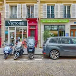 Wonderful modern studio close to the Champs Elysées - Paris - Welkeys