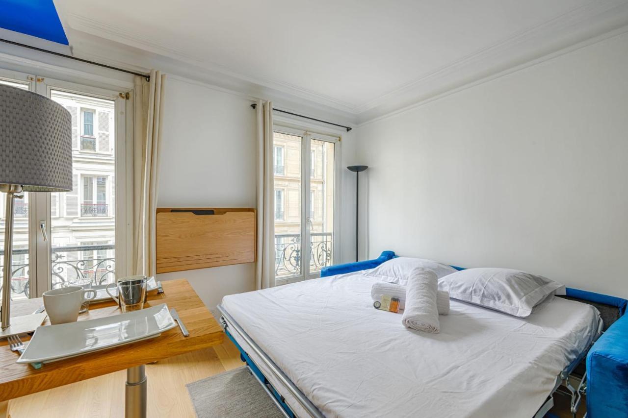 Wonderful Modern Close To The Champs Elysées - - Welkeys *