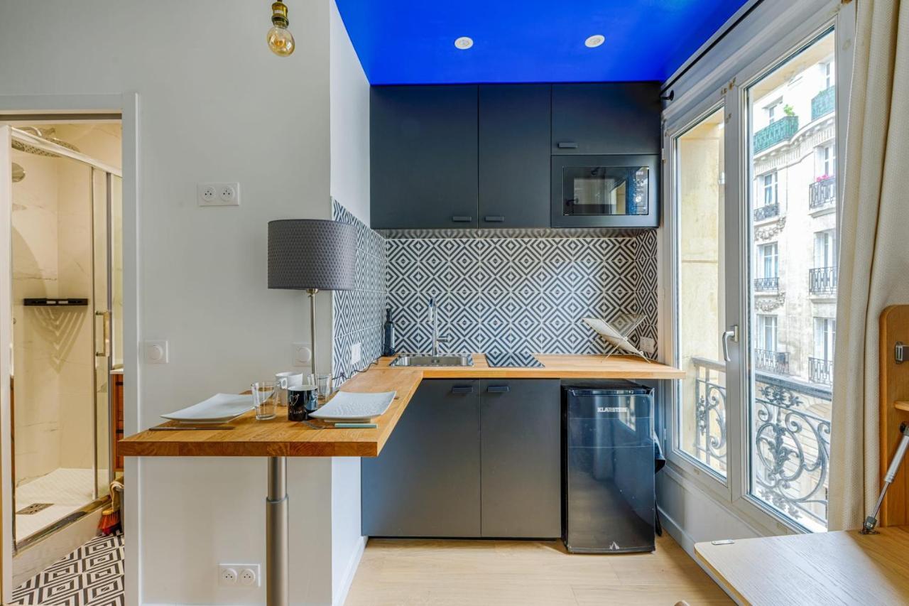 Wonderful Modern Close To The Champs Elysées - - Welkeys
